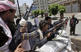 Phiến quân Houthi bắt cóc tướng tình báo Yemen 